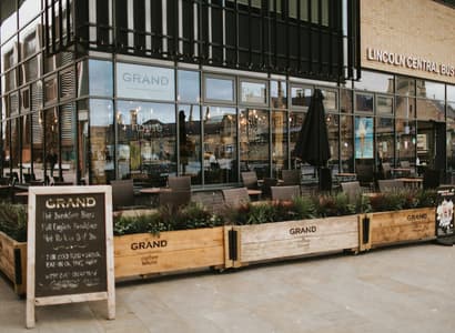Grand coffee house at Lincoln Central Bus Station